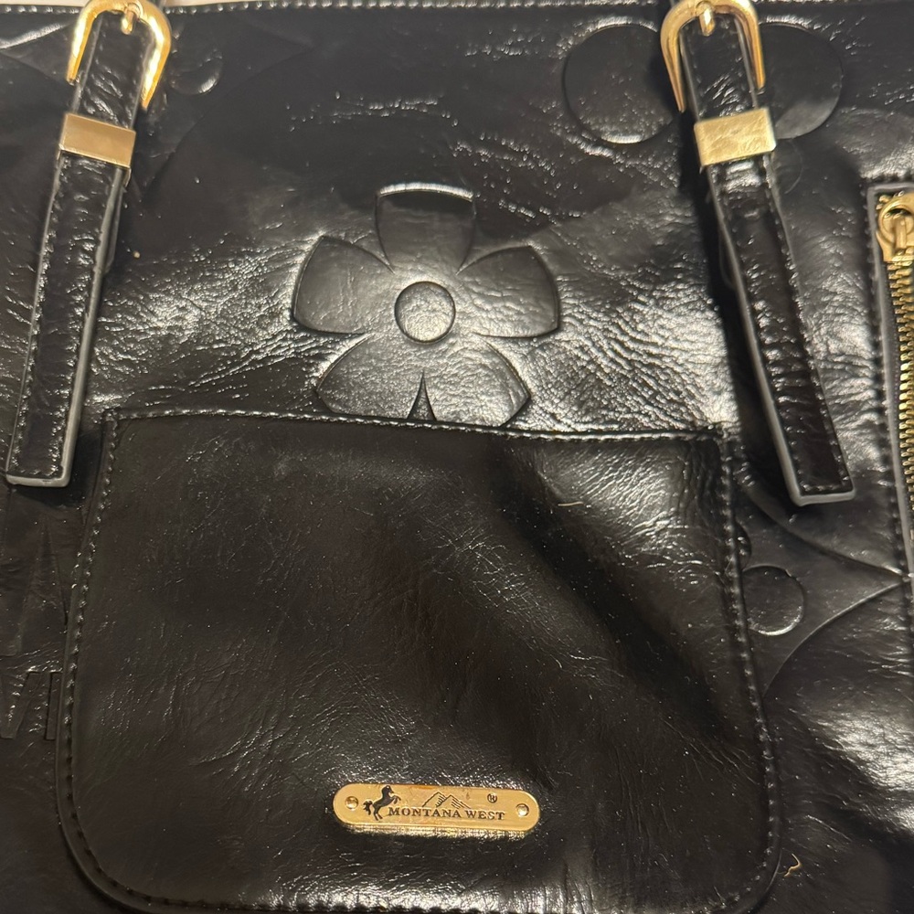 Montana west EUC black leather conceal carry purse , zipper closure & strap